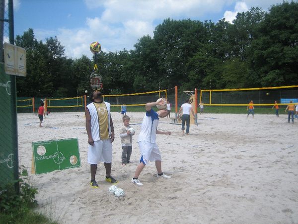 beacharena_220.jpg